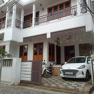 Habitación en casa particular Prakriti Fortkochi Air Conditioned, Kochi